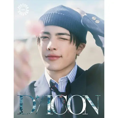 D-Icon Issue N°28 &TEAM Forever and Ever (A Type)