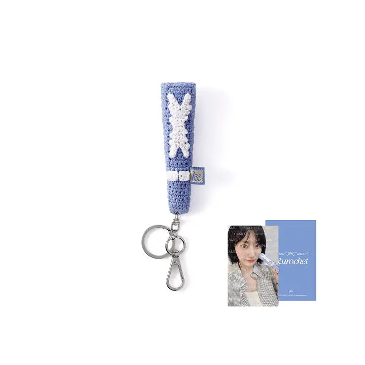 LE SSERAFIM KKUROCHET Official Merchandise - Light Stick Keyring LE SSERAFIM KKUROCHET Official Merchandise - Light Stick Keyring