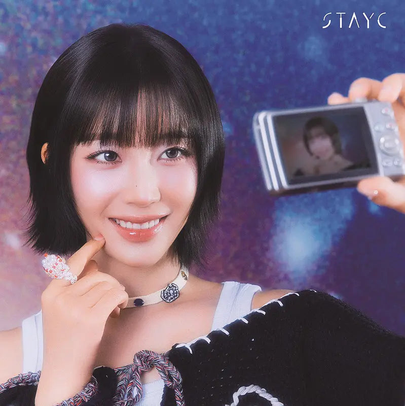 STAYC 6th Japanese Single Album - LOVER, KILLER / BEBE (Solo