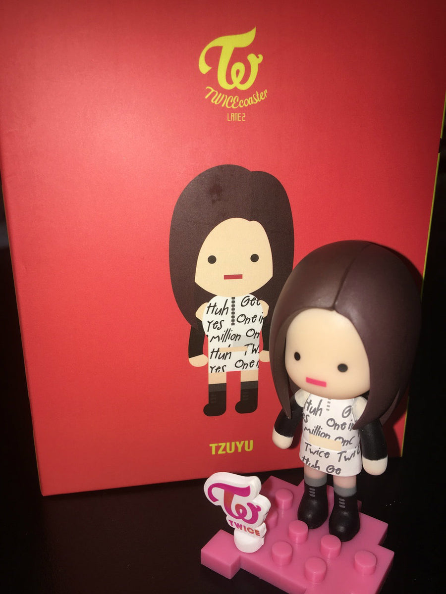 TWICE TWICELAND ENCORE OFFICIAL GOODS CHARACTER FIGURE