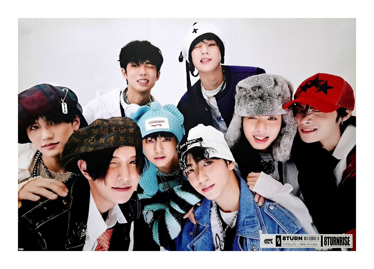 8TURN 1st Mini Album 8TURNRISE Official Poster - Photo Concept 1