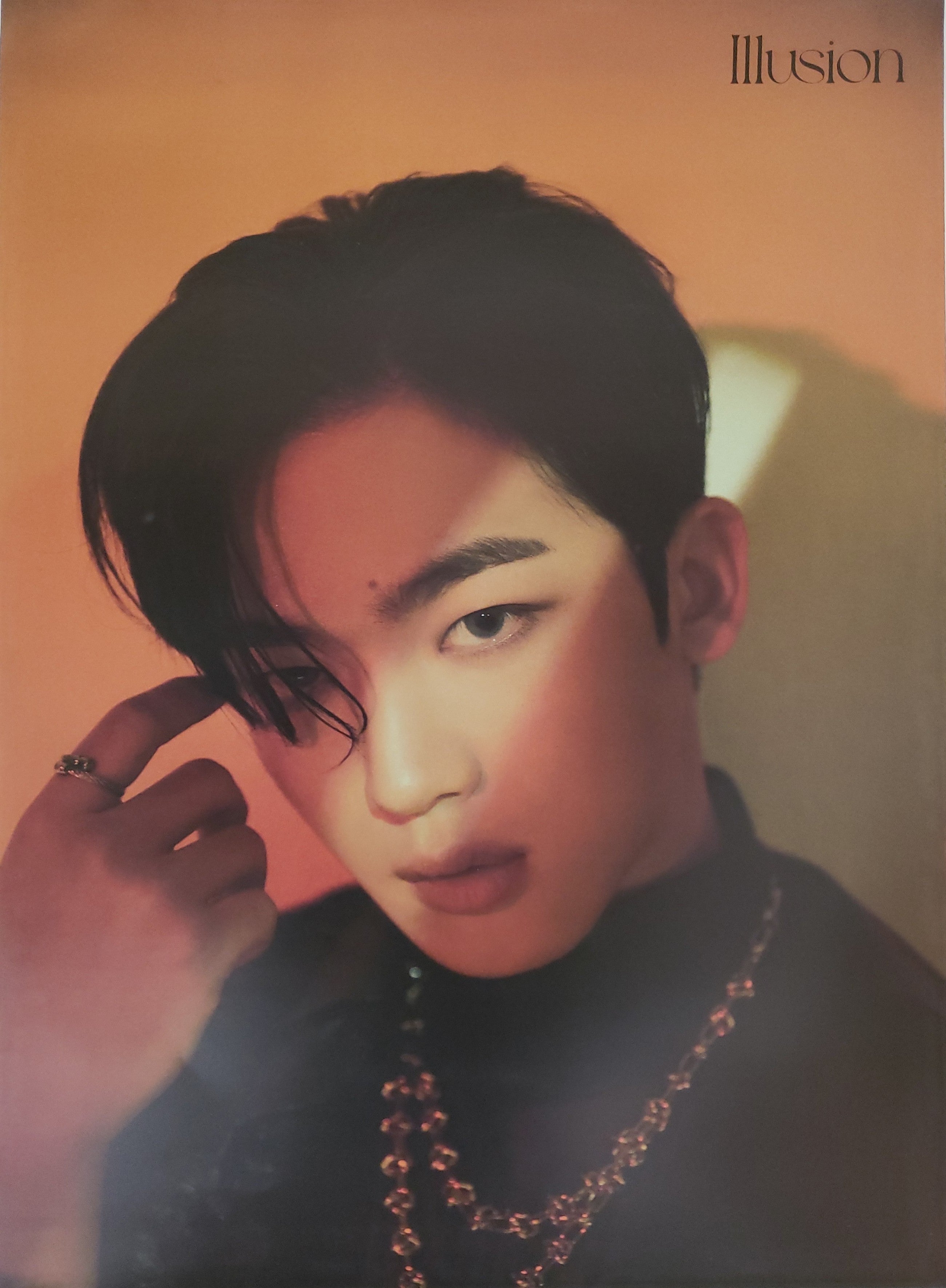 Kim Yo Han 1st Mini Album Illusion Official Poster - Photo