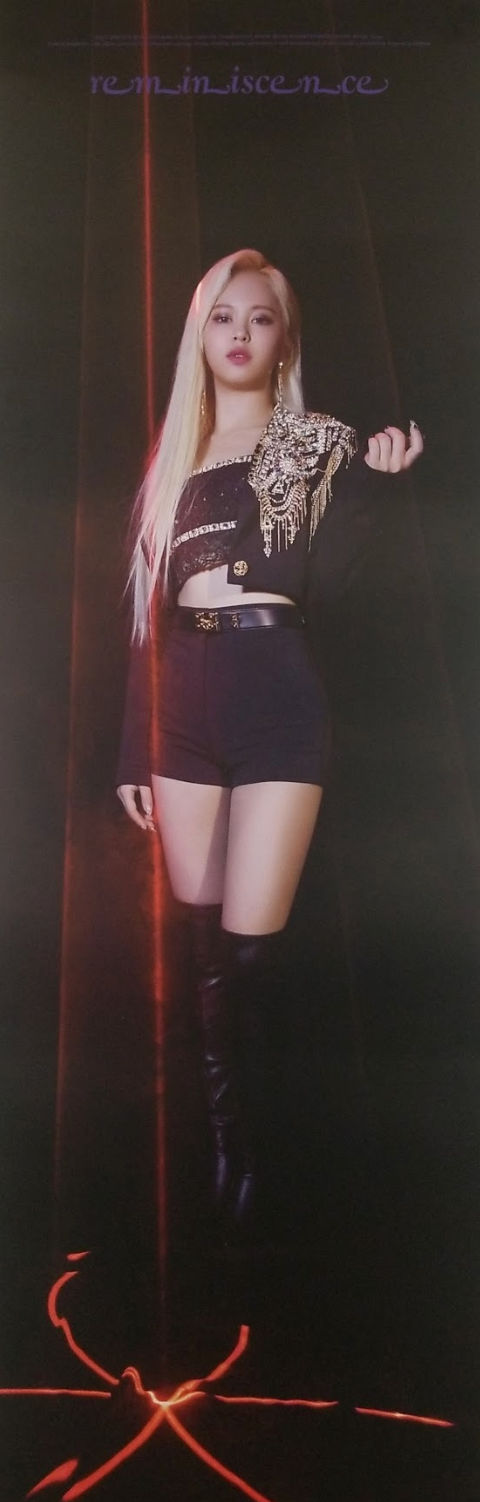 Everglow 1st Mini Album Reminiscence Official Poster - Photo Concept E