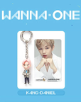Wanna One Official Goods - Keyring Figure + Transportation Card