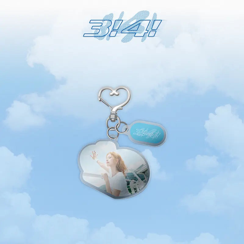 [Pre-Order] AtHeart 3!4! Official Merchandise - Acrylic Keyring