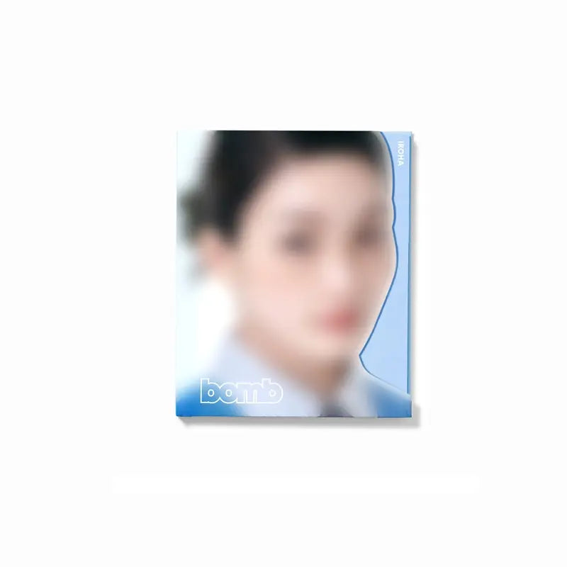 ILLIT 3rd Mini Album - bomb (GLLIT Ver.) + APPLEMUSIC Photocard