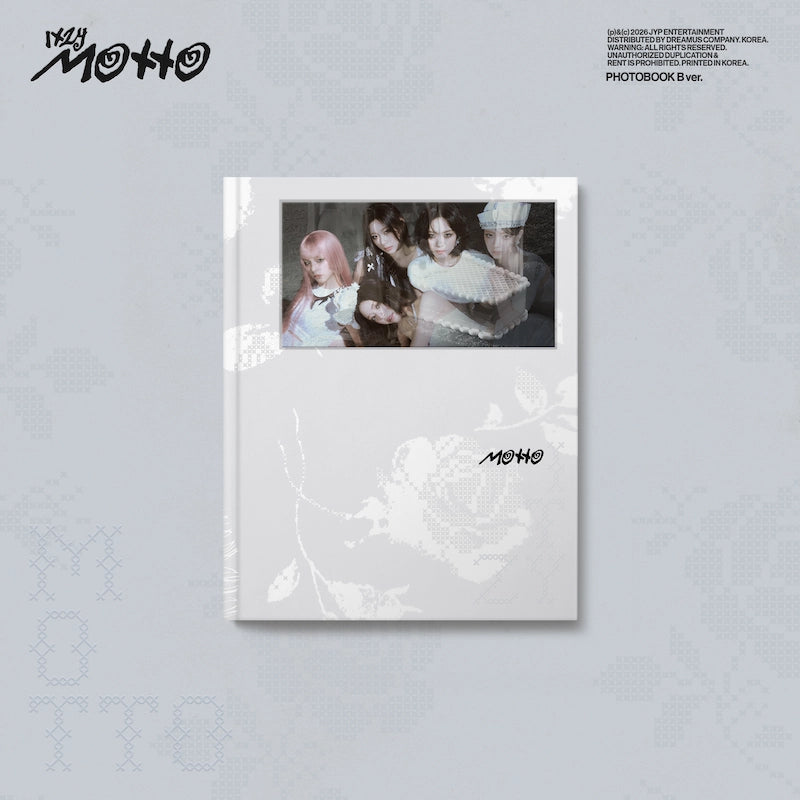 ITZY Album - Motto (Photobook Ver.) + APPLEMUSIC Photocard