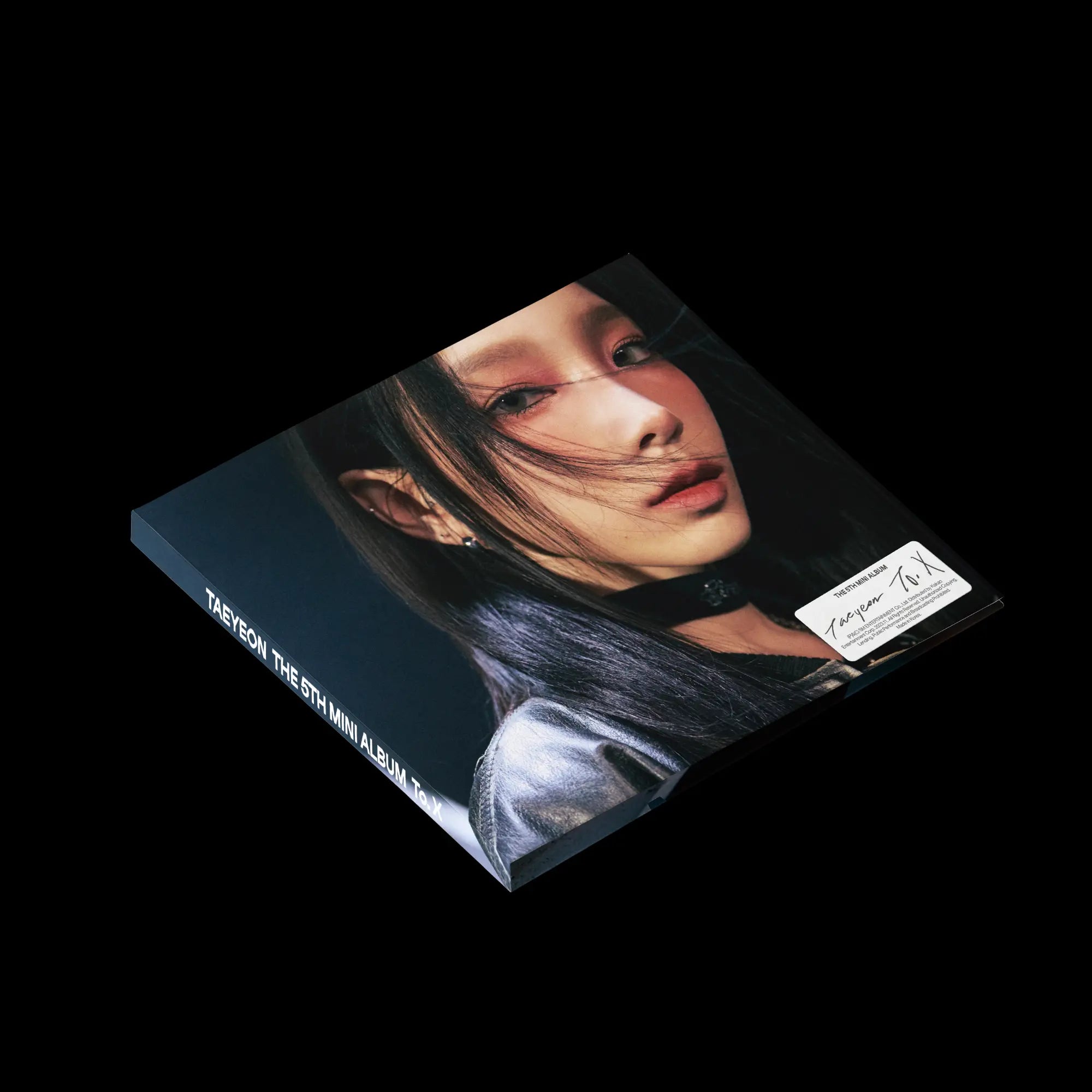 TAEYEON - TO. X : 5th Mini Album (C Version) - io TAEYEON - TO. X : 5th Mini Album (C Version) - io