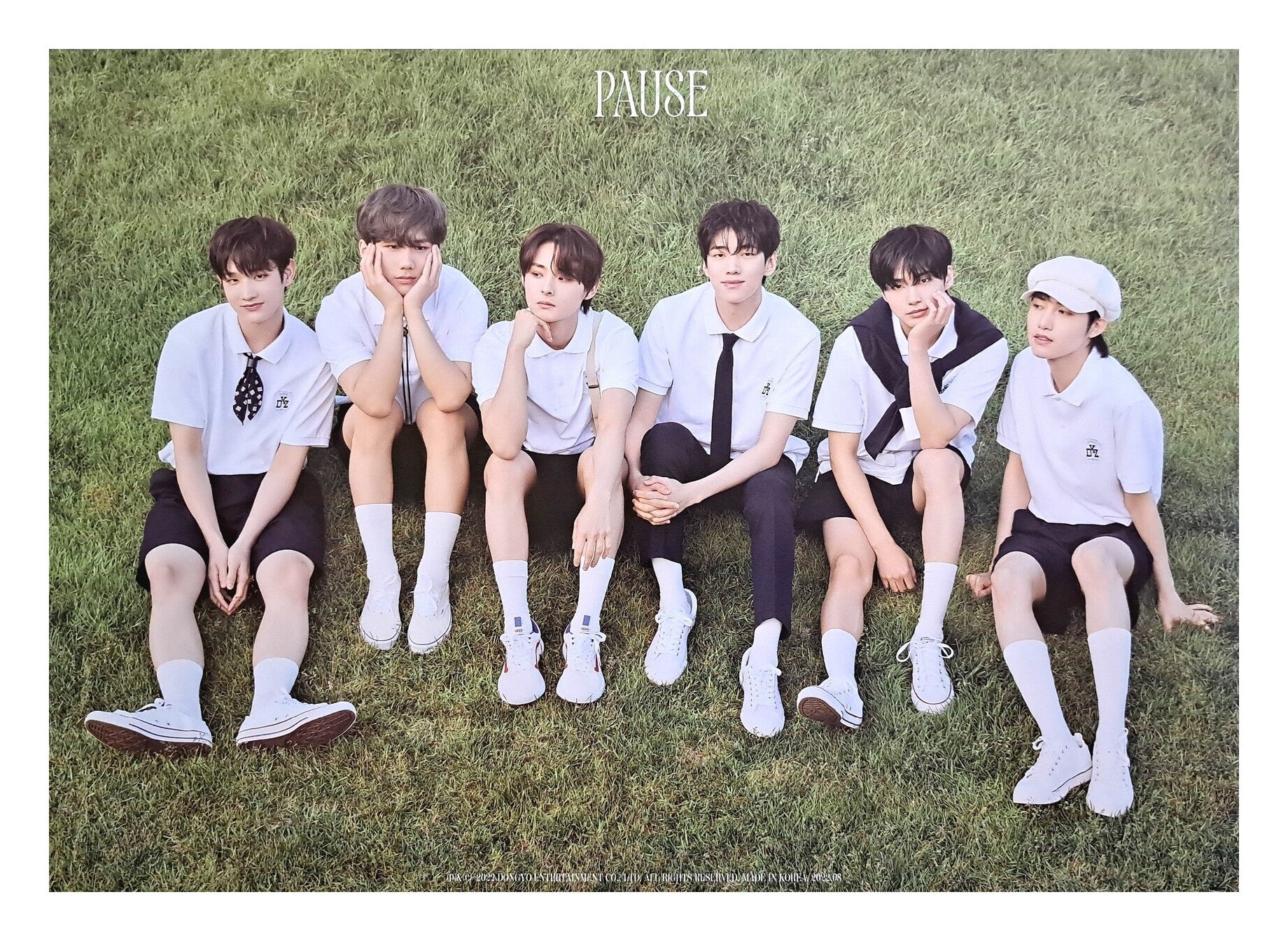 DKZ 2022 Summer Photobook [PAUSE] Official Poster - Photo Concept 1