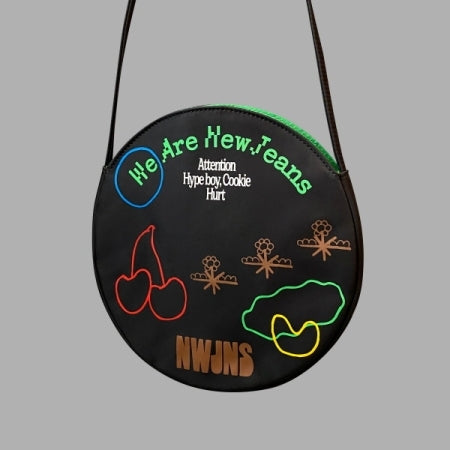 NewJeans 1st EP Album - New Jeans (Bag Ver.)