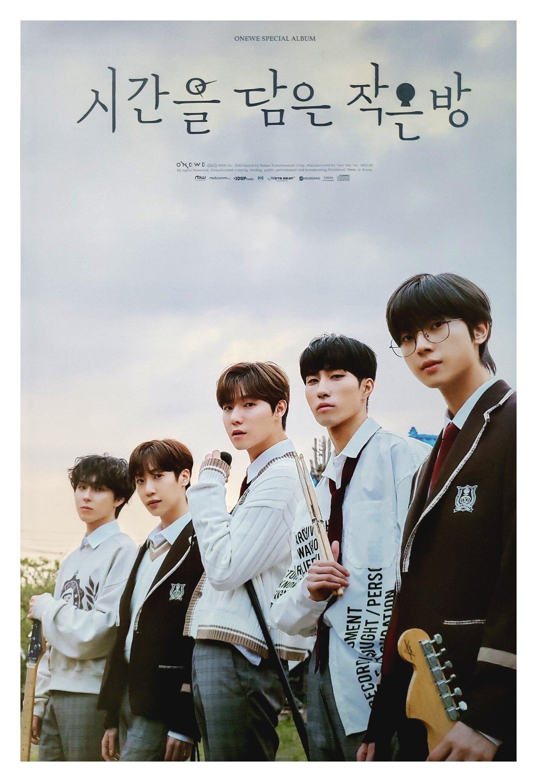 Onewe Special Album - 시간을 담은 작은 방 (A Small Room With Time) Official Poster - Photo Concept 1