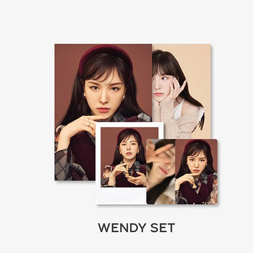 Red Velvet 2022 Season&#39;s Greeting Photo Pack