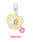 STAYC Young-Luv.Com Official Merchandise - Heart Key Ring