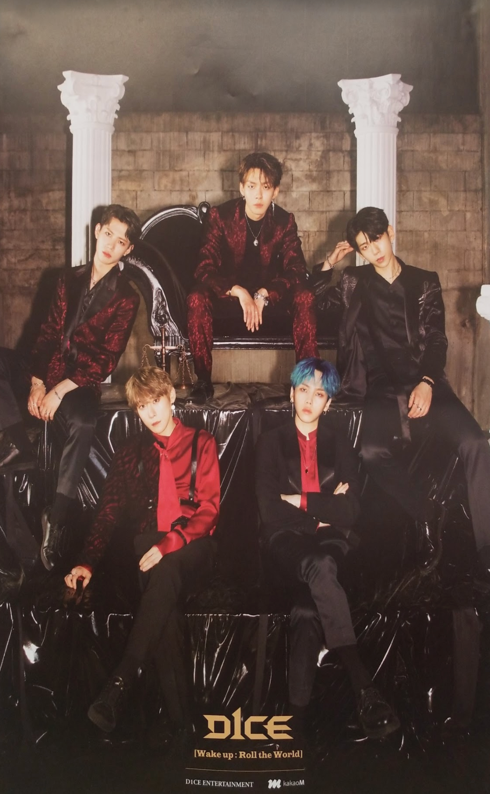 D1CE 1st Mini Album Wake Up: Roll the World Official Poster - Photo Concept 1