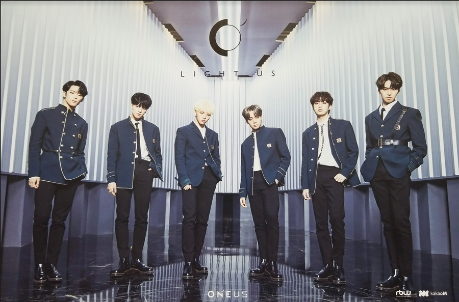 Oneus 1st Mini Album Light Us Official Poster - Photo Concept 2