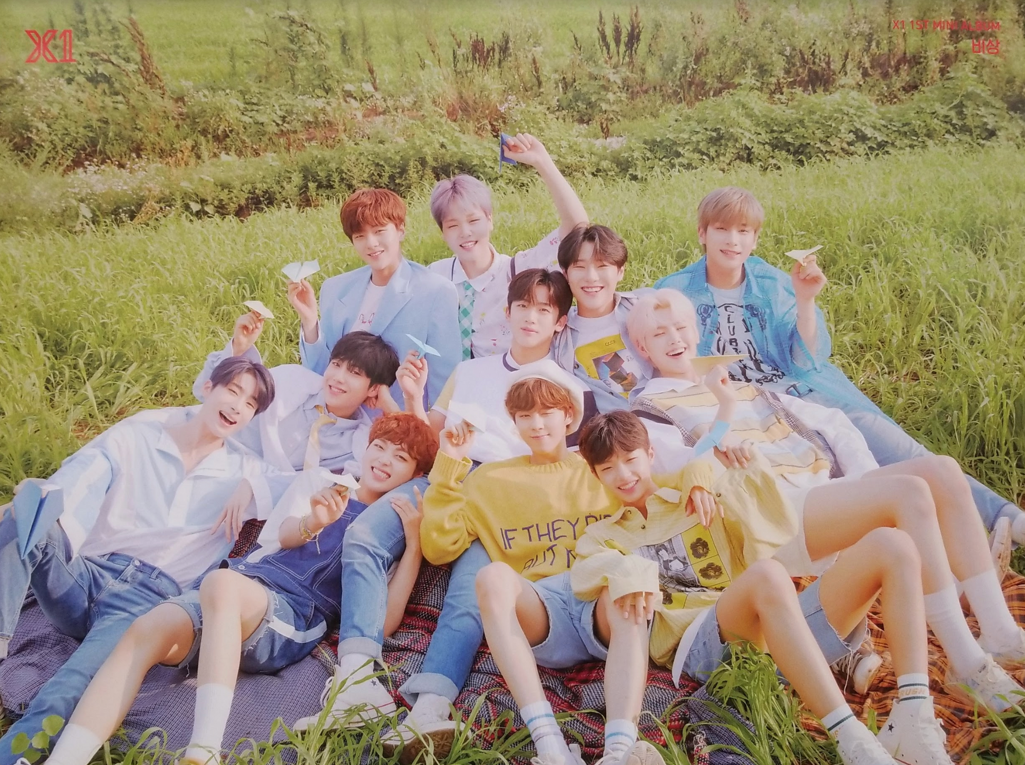 X1 1st Mini Album Quantum Leap Official Poster - Photo Concept 1
