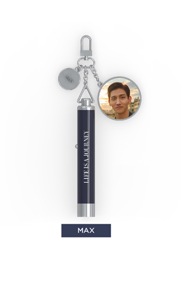 TVXQ Official Goods - Photo Projection Keyring