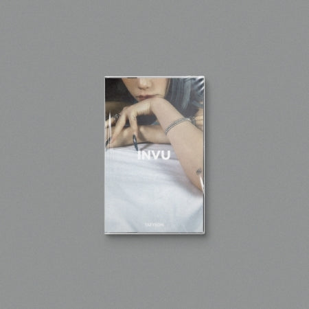 Taeyeon 3rd Album - Invu (Tape ver)